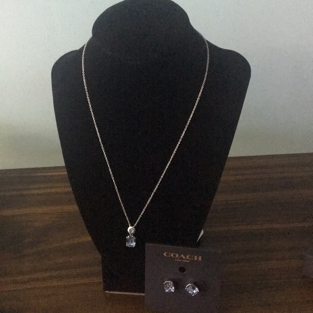 Earings